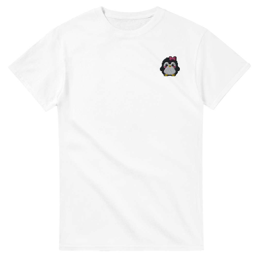 Cute Pinguin Patch mit Schleife - Heavyweight T-Shirt - HangoverSociety