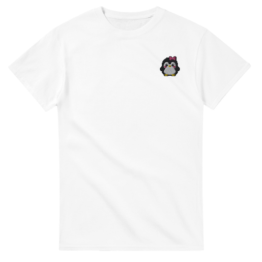Cute Pinguin Patch mit Schleife - Heavyweight T-Shirt - HangoverSociety